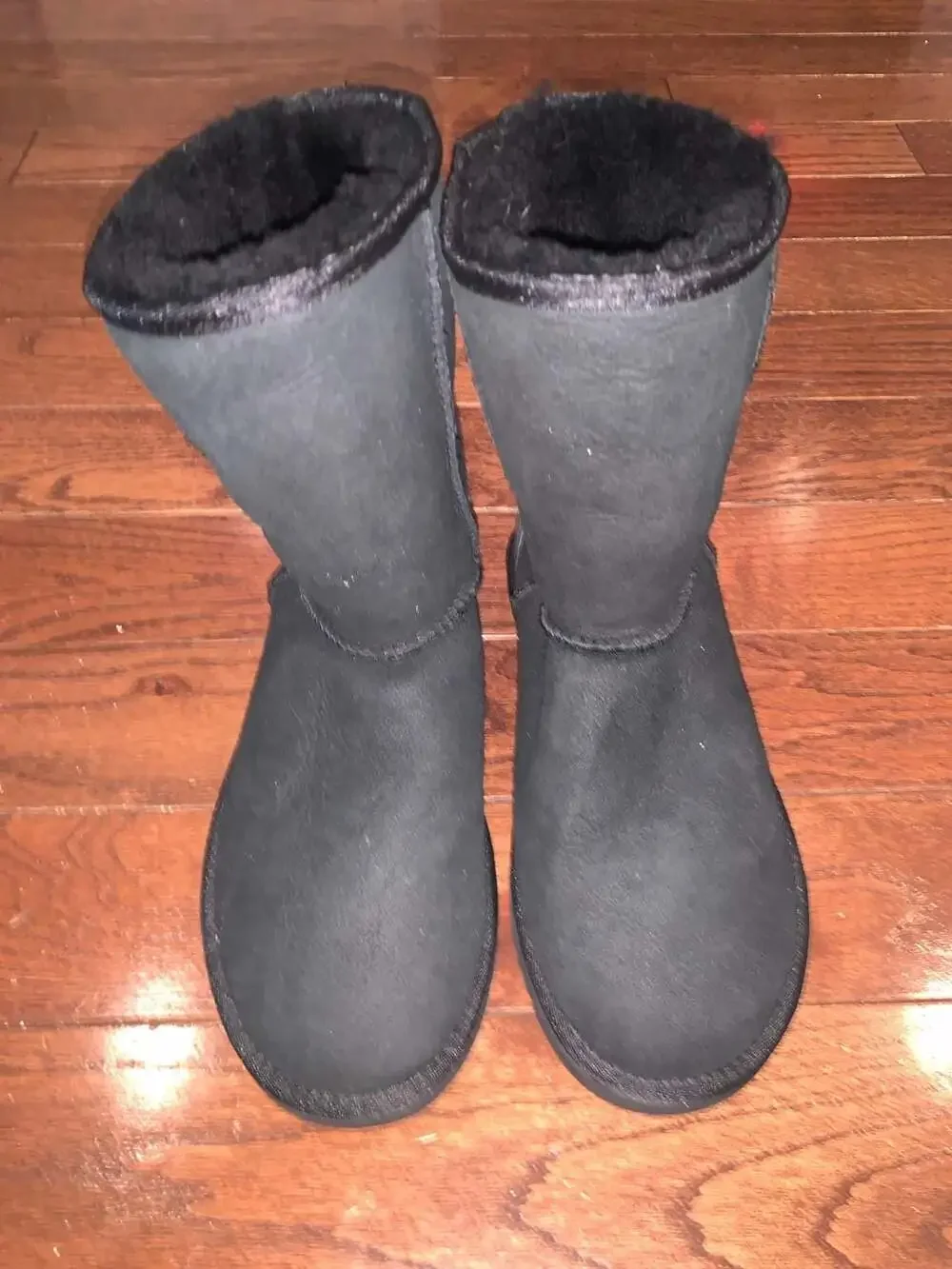 UGG Classic Short Boots Black Suede‎ Cozy Y2K Winter Women’s 6